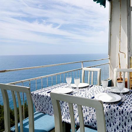 Appartamento Vista Mare Con Due Camere - Two-Bedroom Apartment With Sea View San Remo Extérieur photo