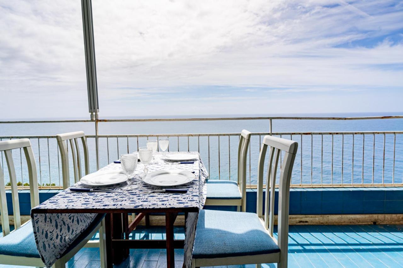 Appartamento Vista Mare Con Due Camere - Two-Bedroom Apartment With Sea View San Remo Extérieur photo