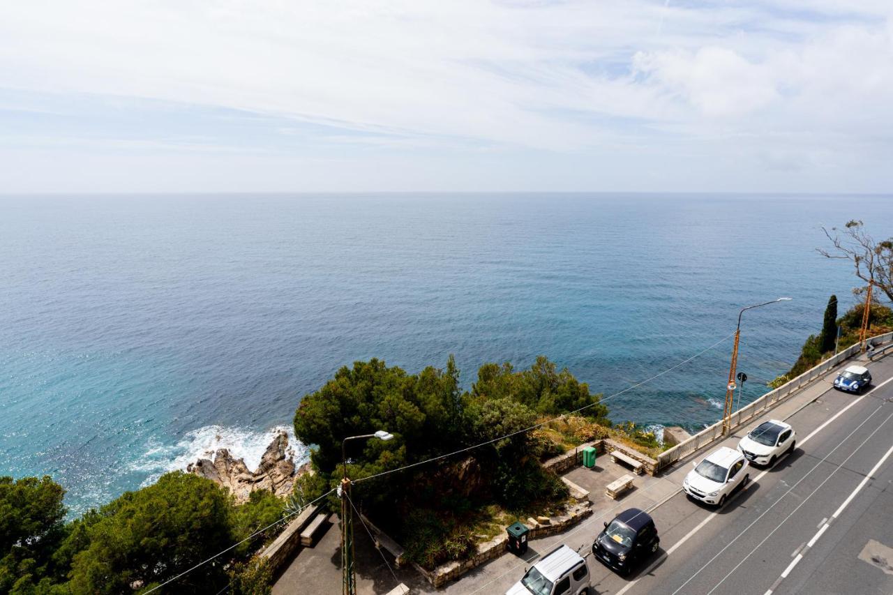 Appartamento Vista Mare Con Due Camere - Two-Bedroom Apartment With Sea View San Remo Extérieur photo